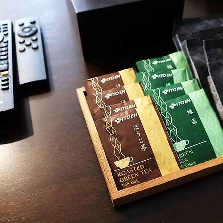 Hotel Vievle Namba South Oszaka Kültér fotó