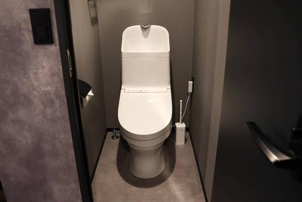Hotel Vievle Namba South Oszaka Kültér fotó